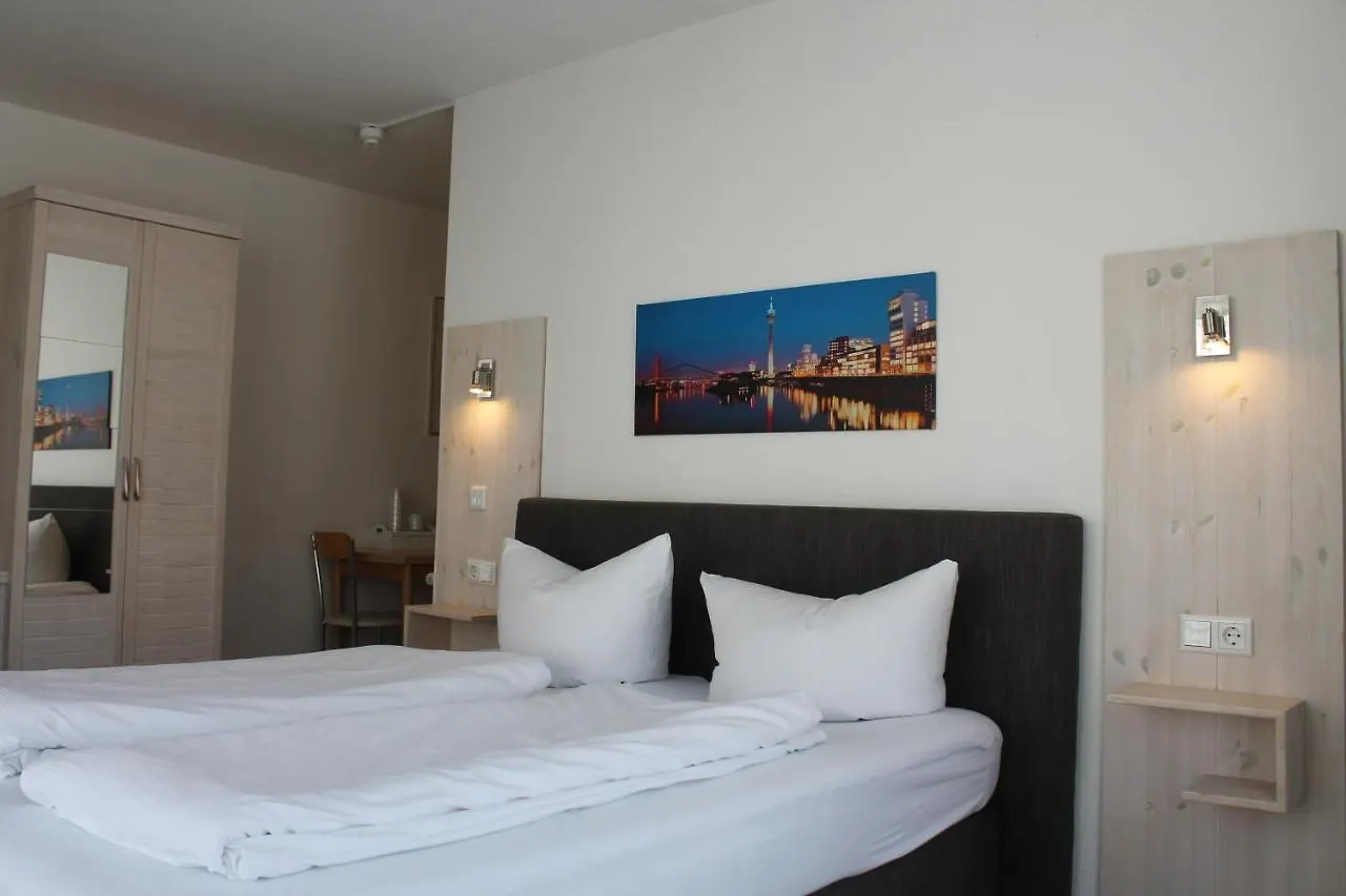 City Lounge Hotel Dusseldorf 3*,  Germany